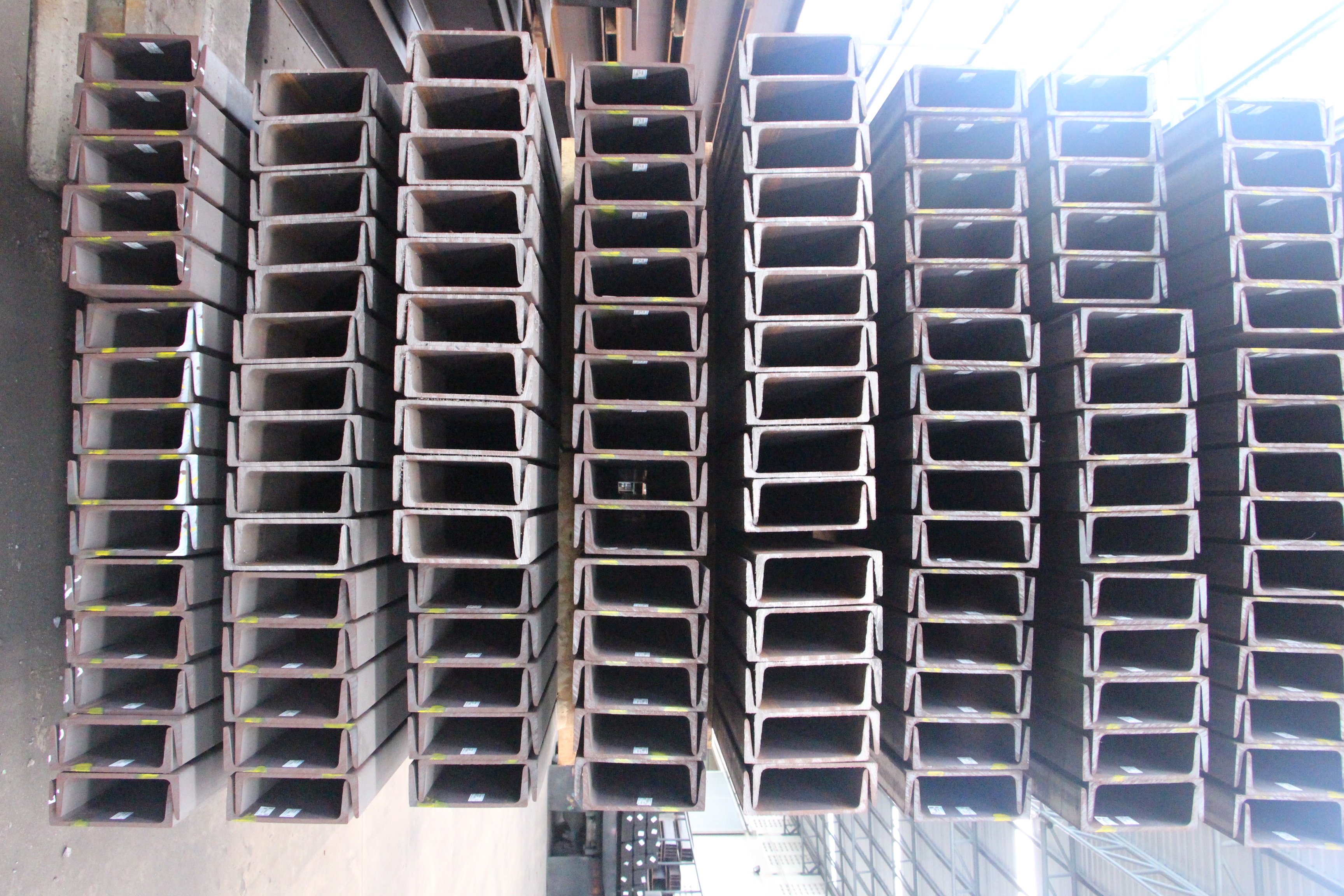 เหล็กรางน้ำ,เหล็กราง,รางหนา,เหล็กรางหนา