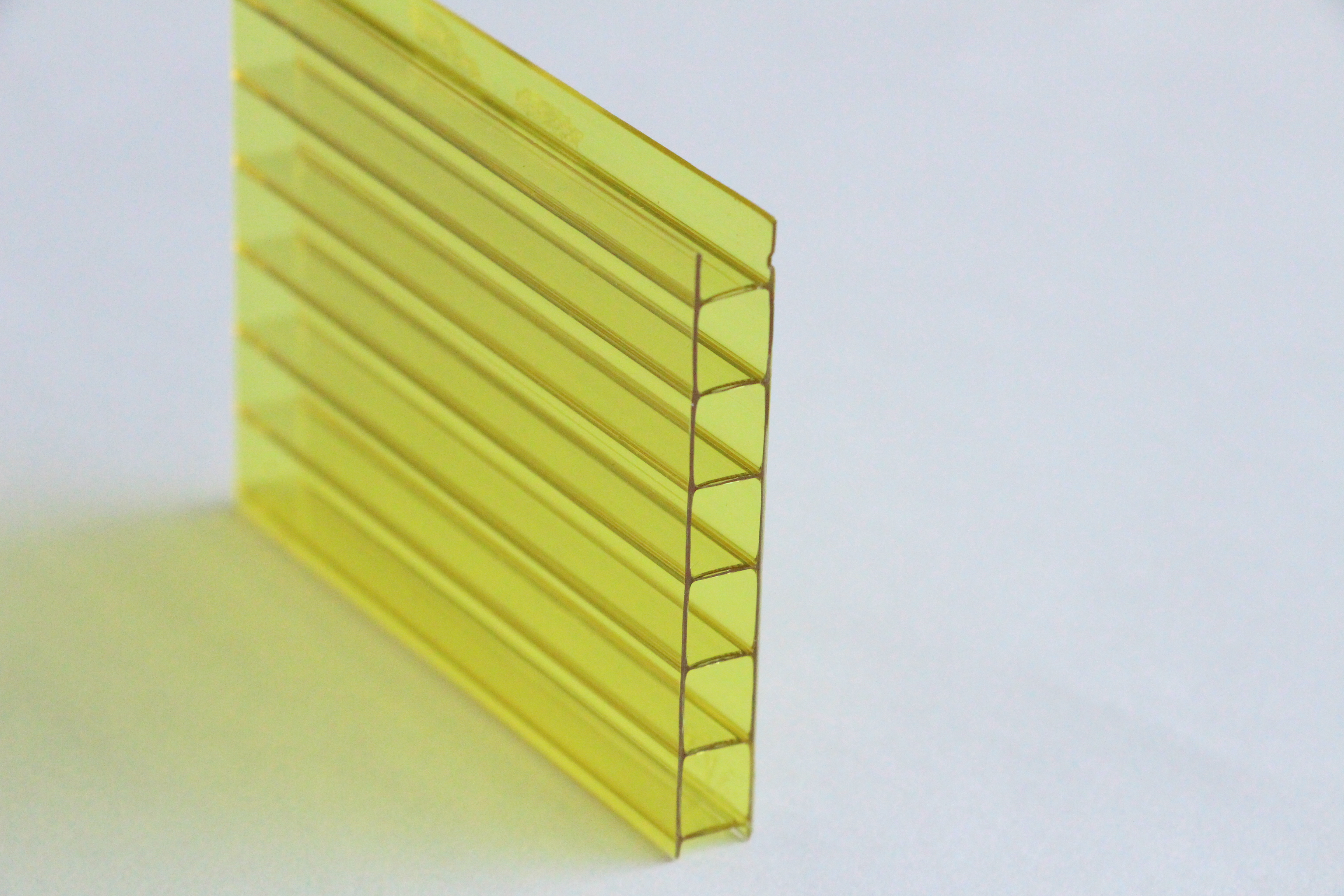 แผ่นโพลีคาร์บอเนต,สีเหลือง,ราคาถูก