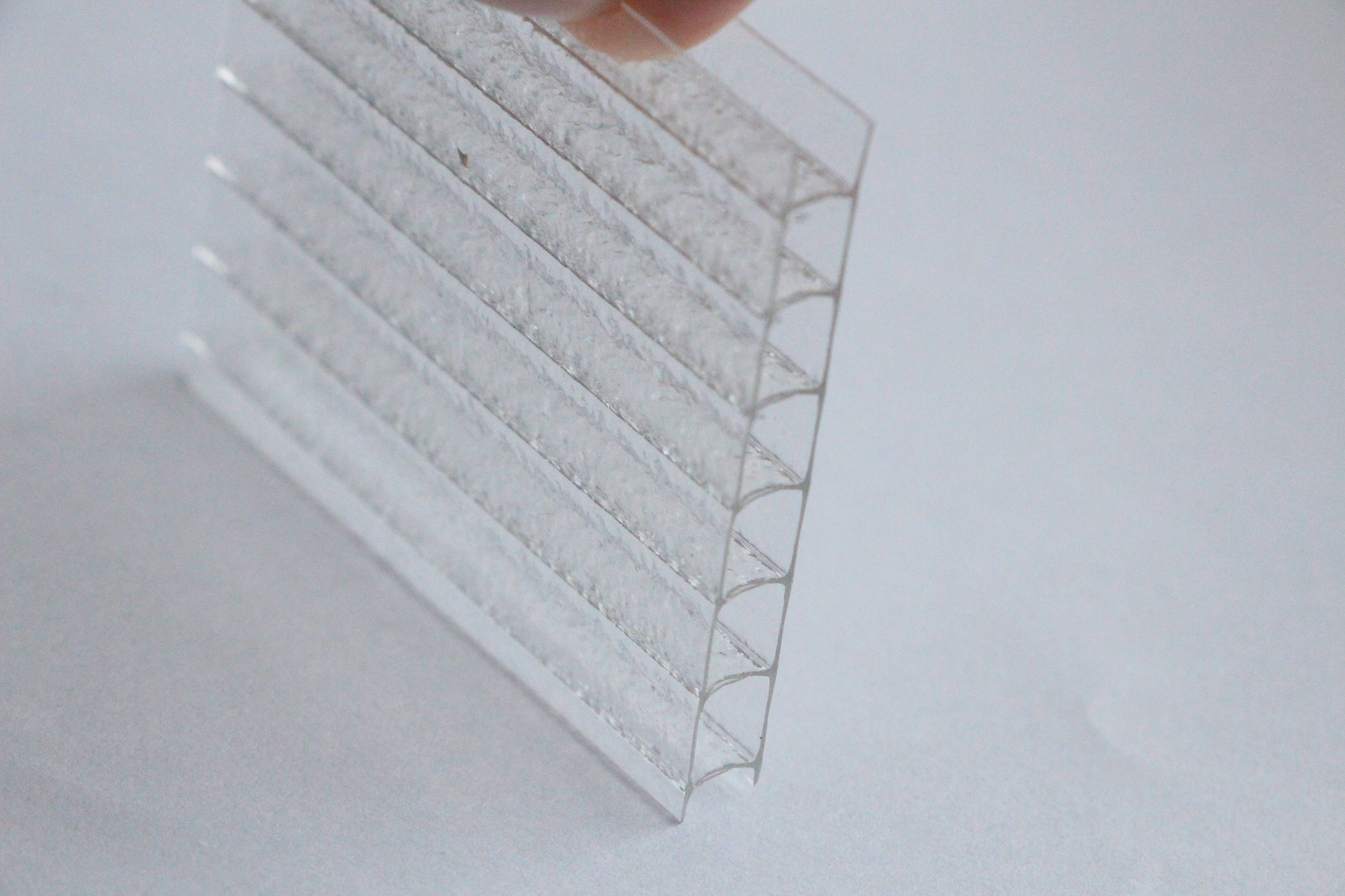 โพลีคาร์บอเนต,ลูกฟูก,สีใส,ราคาถูก