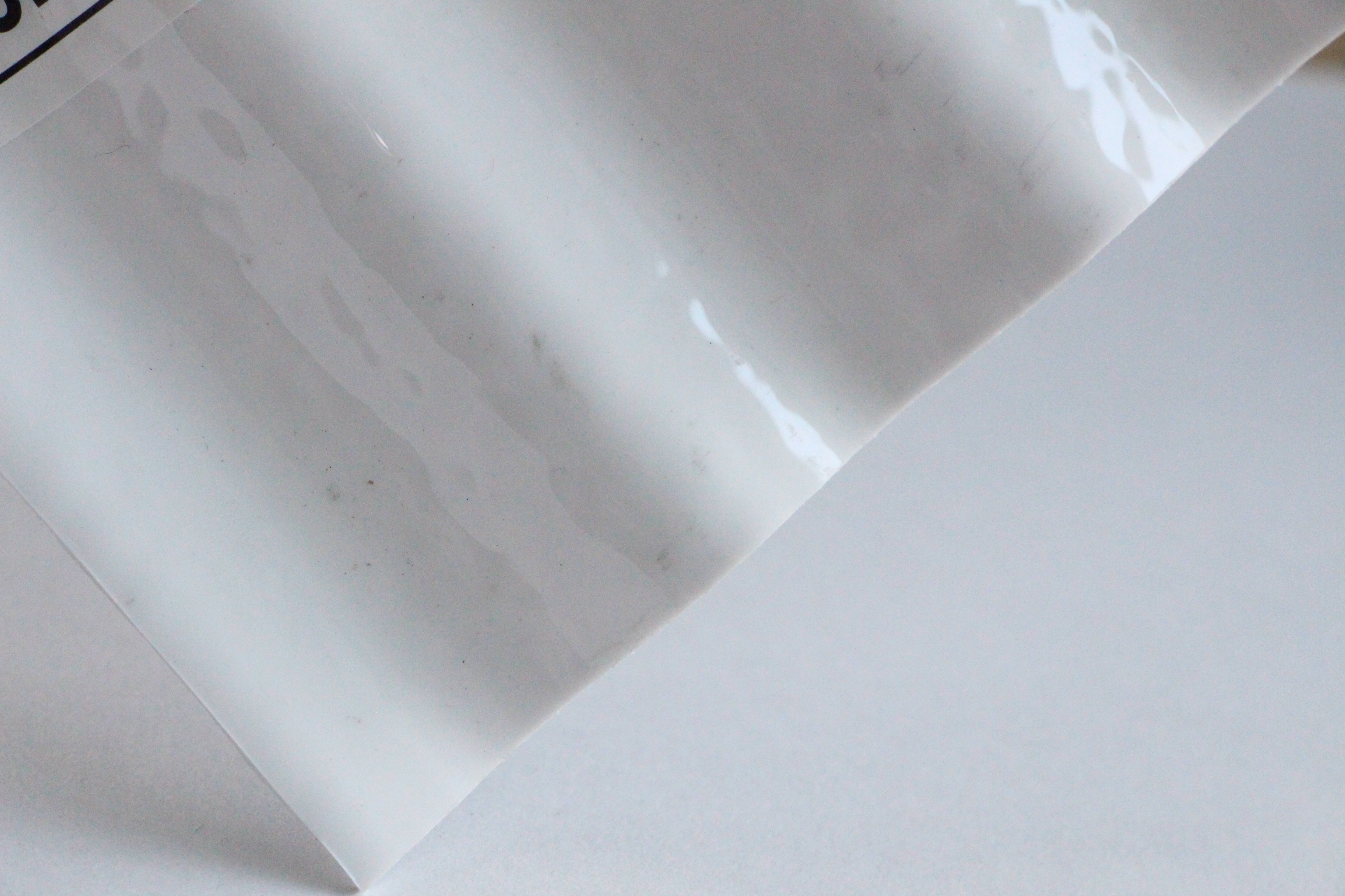 แผ่นโพลีคาร์บอเนต,ลอนเล็ก,ผิวส้ม,ผิวเปลือกส้ม,ราคาถูก,สีขาว