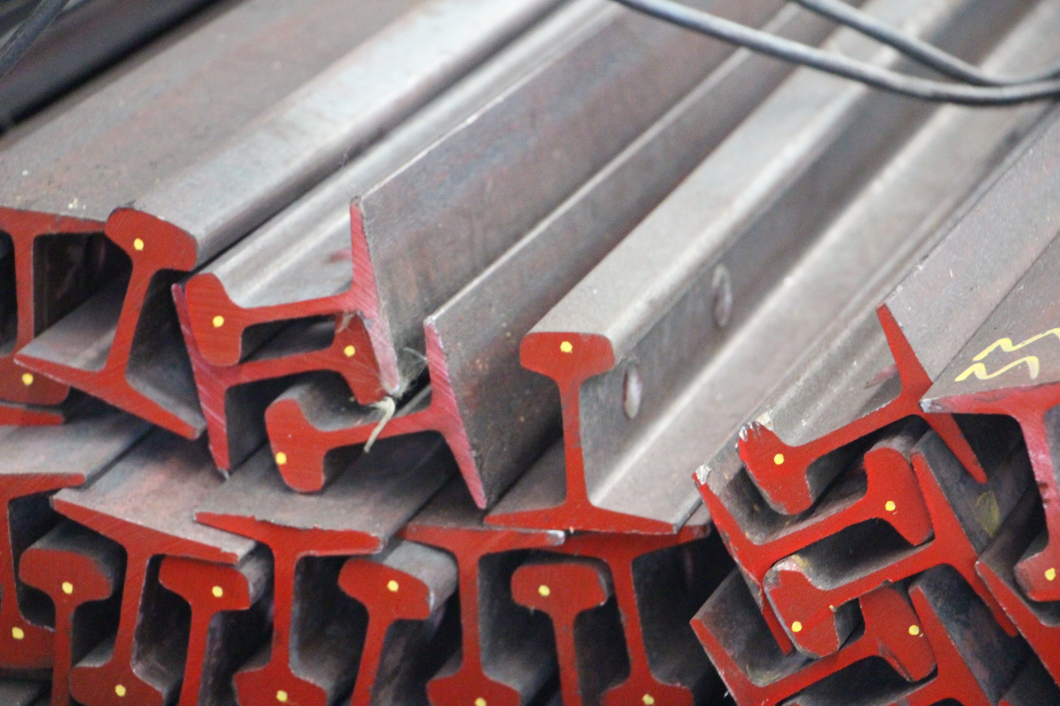 light,rail,steel,light rail steel