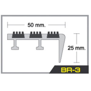 จมูกบันไดทองเหลือง รุ่น BR-3 (สอดด้วยเส้นยางพีวีซีกันลื่น 3 เส้นกว้าง 2 นิ้ว ) 