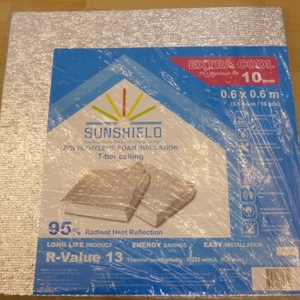ฉนวนกันความร้อน PE SUNSHIELD หนา 10 มม. 60X60 ซม. ผสานอะลูมิเนียมฟอยล์ 1 ด้าน (1002299)