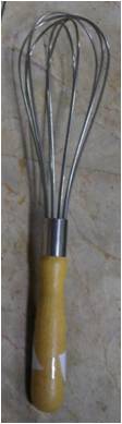 ที่ตีไข่สแตนเลส ด้ามไม้ TJN-WIP25W MYPAN (1012516)-1